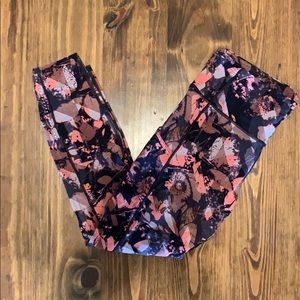 LuluLemon print leggings